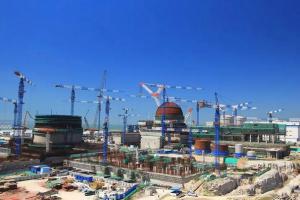 華龍一號全球首堆預(yù)應(yīng)力工程張拉平臺順利到場