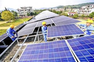 河北省凍結三年商業光伏電站開發 實施8G光伏扶貧項目案