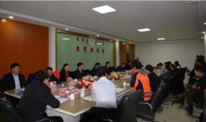 太原重工與蘇尼特右旗政府簽訂30萬(wàn)千瓦風(fēng)電項(xiàng)目投資開發(fā)協(xié)議