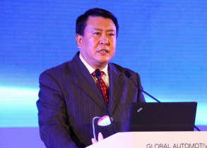 徐和誼：加快充電基礎(chǔ)設(shè)施建設(shè)