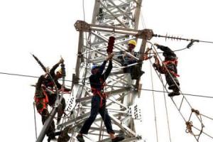 山東2017年升級8008個貧困村電網