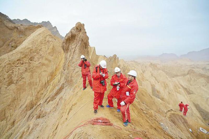 青海物探區(qū)外市場(chǎng)獲大單