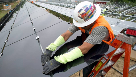 太陽能在北卡羅來納州正在快速增長，但國家限制已經扼殺了風力發(fā)電