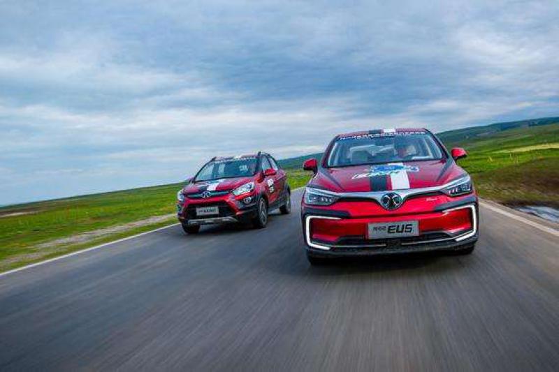 青海構建新能源汽車鋰電池全產業鏈