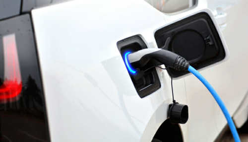 電動汽車充電供應商與建筑公司建立了三年的合約