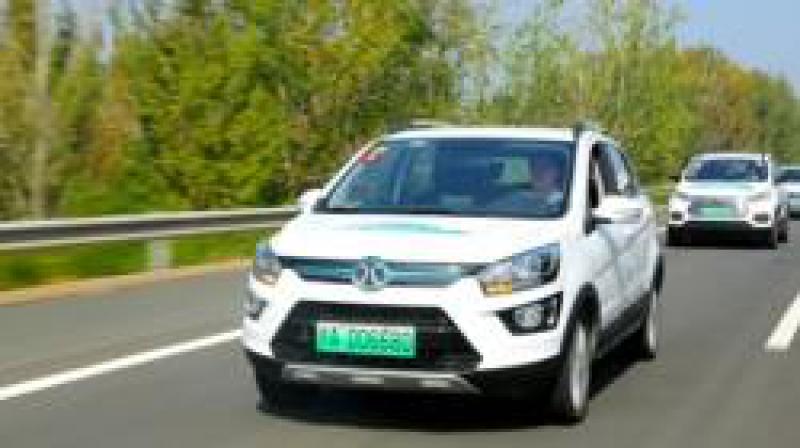 京津冀新能源汽車拉力賽暨藍圖公益行走進雄安新區(qū)