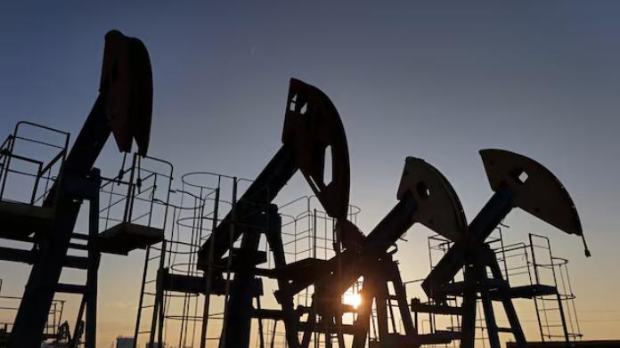 國際油價下跌 OPEC+增產(chǎn)引發(fā)供應(yīng)過剩擔憂