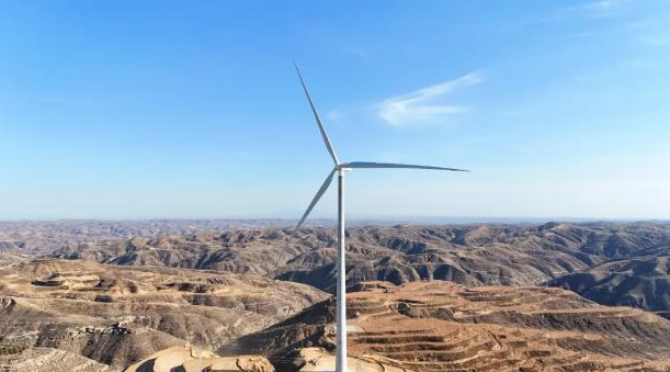 國能陜西新能源公司陜西佳縣5萬千瓦風電項目首臺風機并網(wǎng)發(fā)電