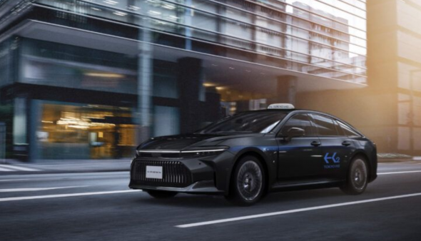 氫動(dòng)力豐田皇冠投入東京出租車與福島警務(wù)巡邏服務(wù)